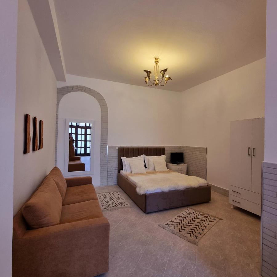 Green Villa Vlore Bagian luar foto