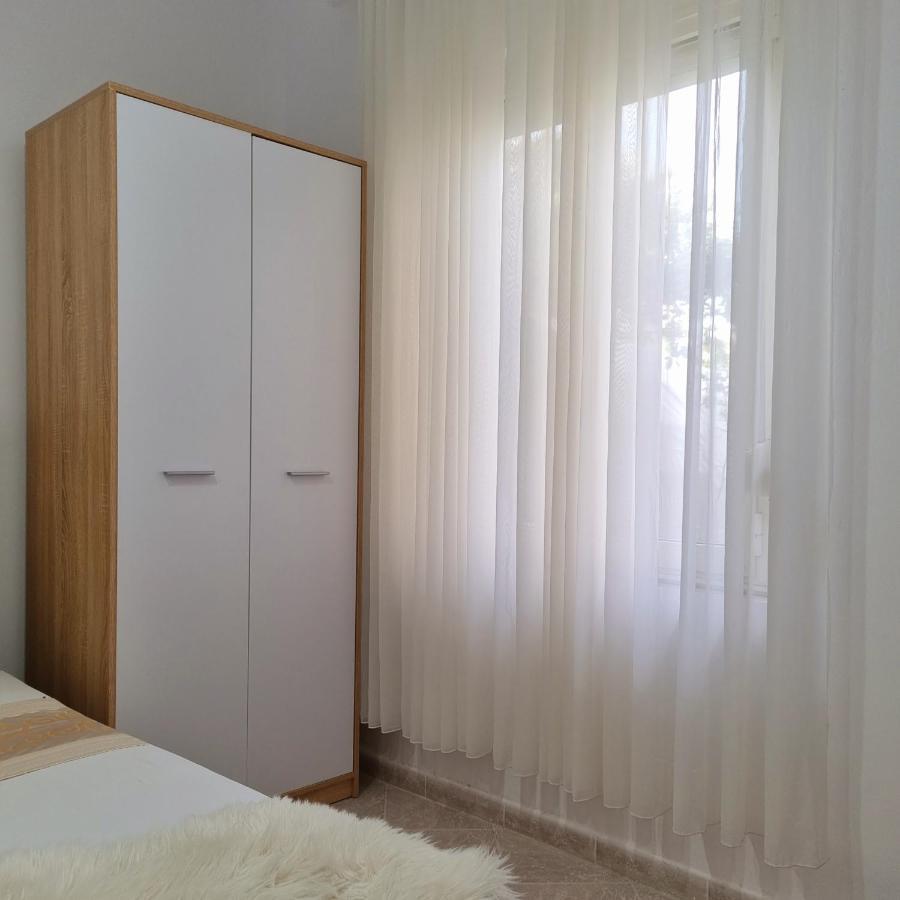 Green Villa Vlore Bagian luar foto