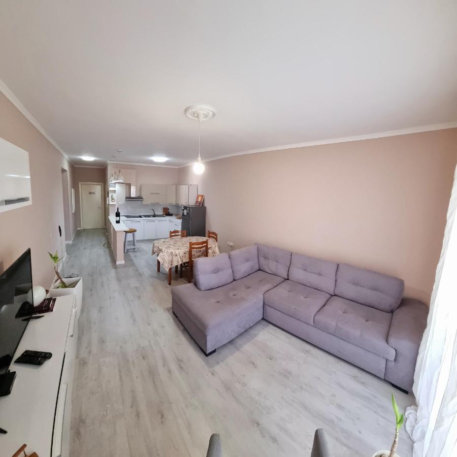 Green Villa Vlore Bagian luar foto